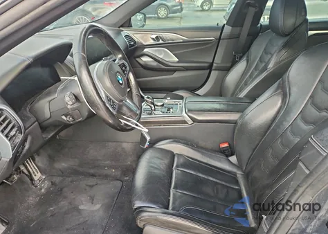 2021 BMW M850Xi z USA, uszkodzony, nr VIN WBAGV8C09MCF86664